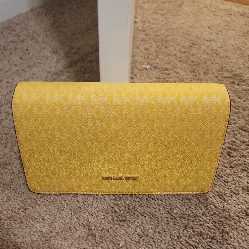 Michael Kors Honey Crossbody